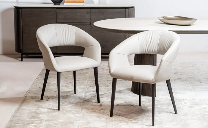 BALZANO LIVIO Étkezőszék (12) Balzano Livio étkezőszék sötétszürke textilbőrrel, modern acél vázzal