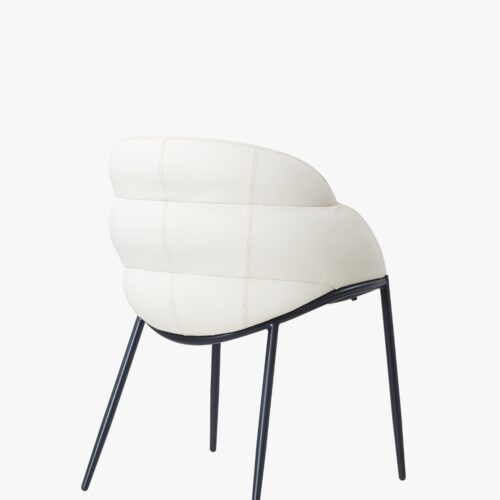 Balzano ARCO étkezőszék , Balzano ARCO étkezőszék krémszínű kárpittal, fekete fém lábakkal, modern olasz design bútor.
